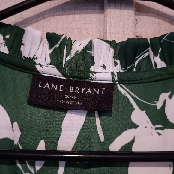 Lane Bryant Green and White Floral Blouse - Picture 2 of 3